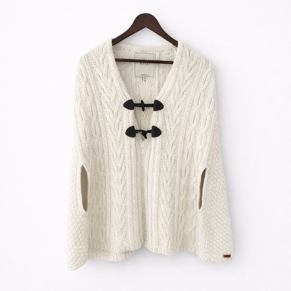 Roots Cream Cable Knit Cardigan Toggle Closure Wool Blend Cozy Chunky Sweater - Picture 2 of 6